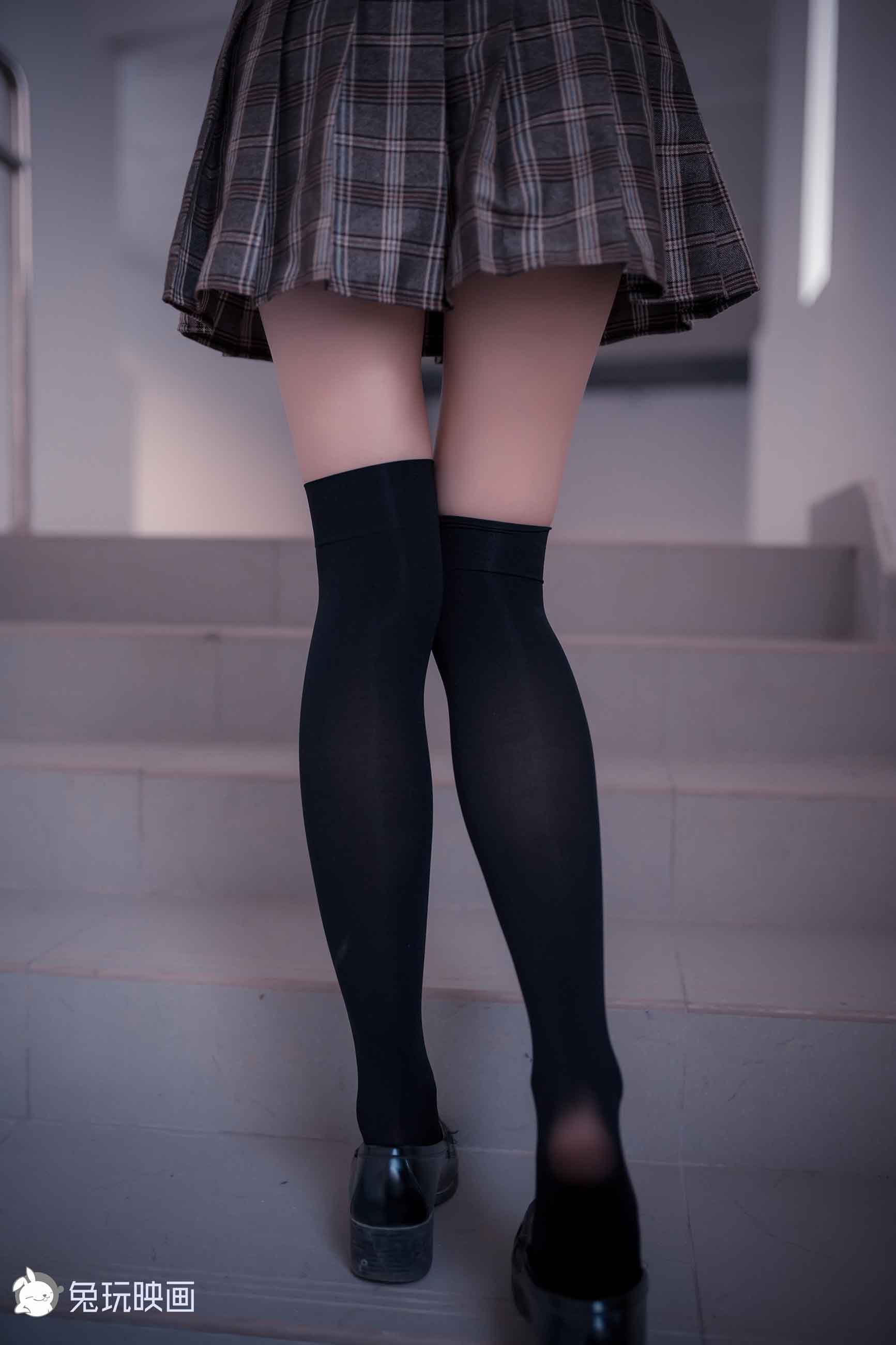 [兔玩映画]B87.008制服裙的绝对领域插图8